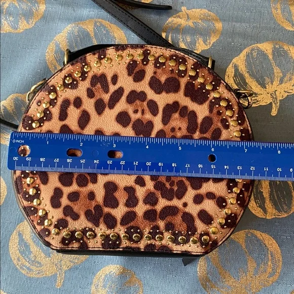 INC Leopard Print Round Crossbody Bag/Clutch - Picture 8 of 16